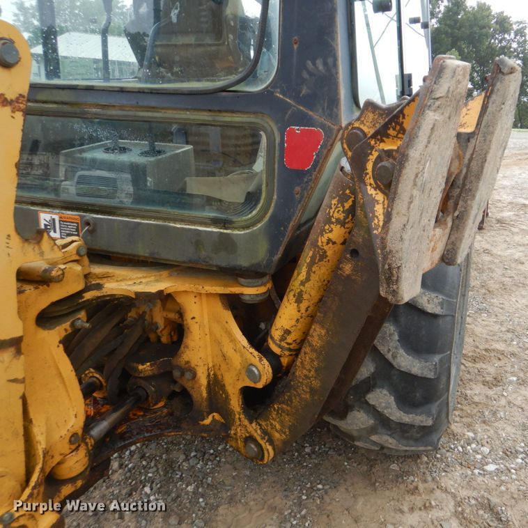 image for item DI2299 1995 John Deere 310D backhoe