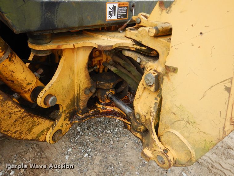 image for item DI2299 1995 John Deere 310D backhoe