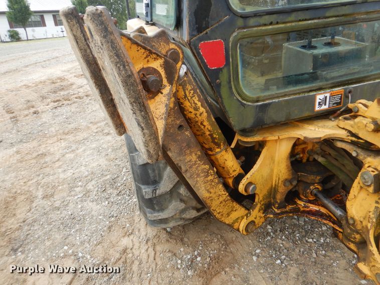 image for item DI2299 1995 John Deere 310D backhoe