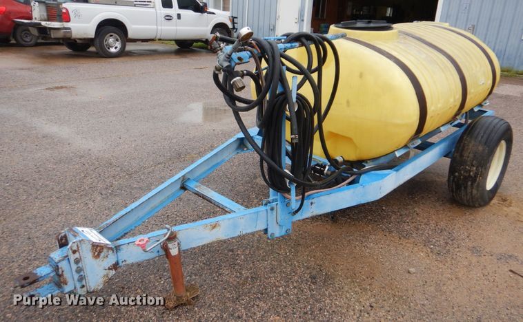 image for item DI2300 Tank trailer