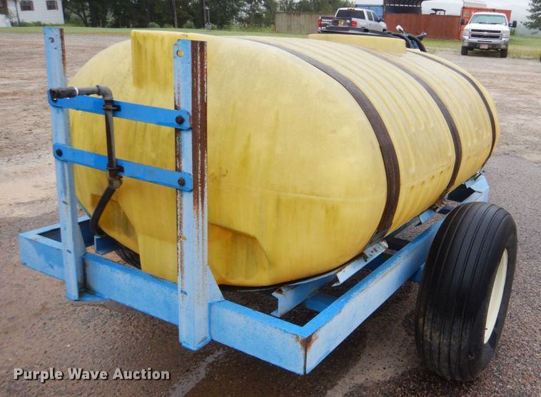 image for item DI2300 Tank trailer
