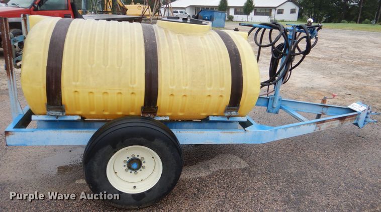 image for item DI2300 Tank trailer