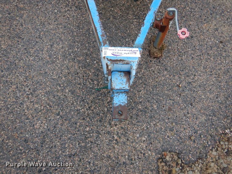 image for item DI2300 Tank trailer