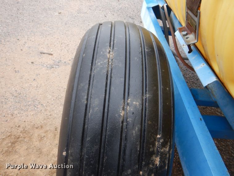 image for item DI2300 Tank trailer