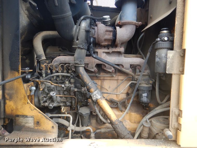 image for item DI2303 1998 John Deere 670CH motor grader