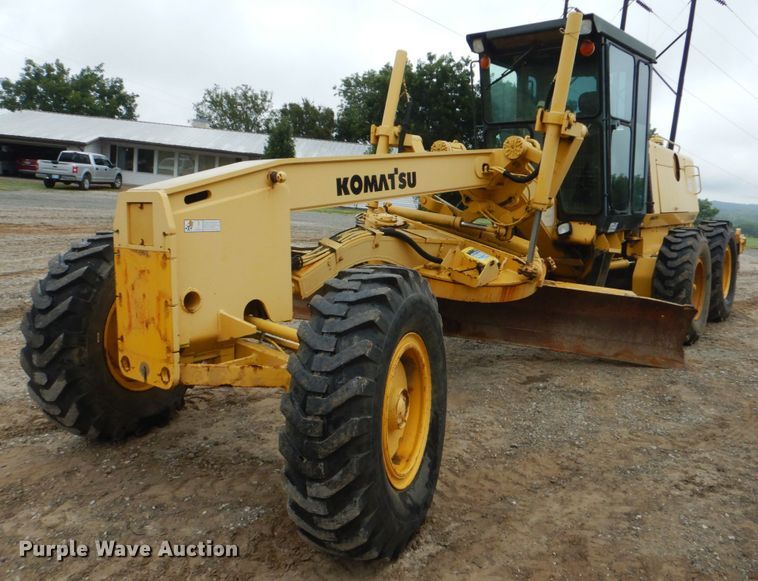 image for item DI2304 2002 Komatsu GD650A motor grader