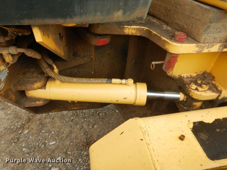 image for item DI2304 2002 Komatsu GD650A motor grader