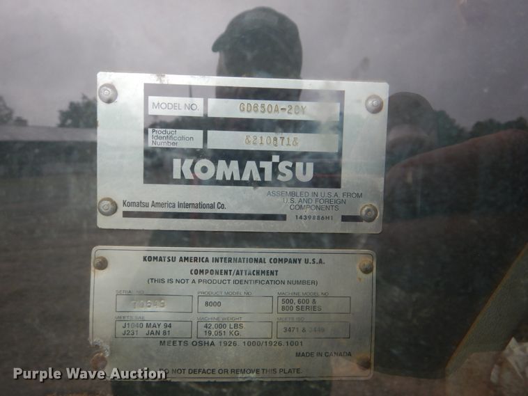 image for item DI2304 2002 Komatsu GD650A motor grader