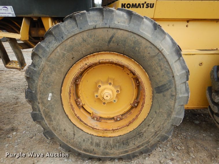 image for item DI2304 2002 Komatsu GD650A motor grader
