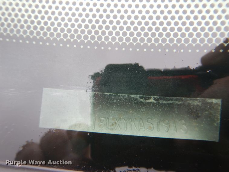 image for item DI2305 2000 Ford F150 XL SuperCab pickup truck