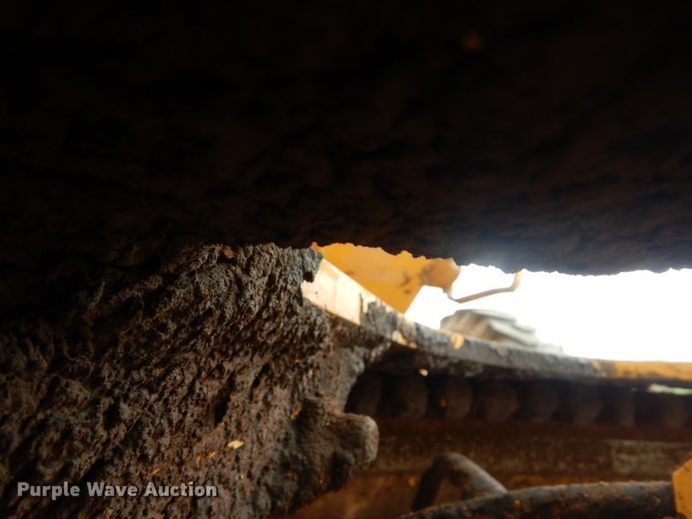 image for item DI2310 1993 John Deere 770BH motor grader