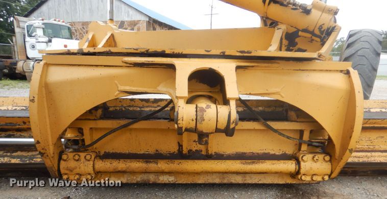 image for item DI2310 1993 John Deere 770BH motor grader