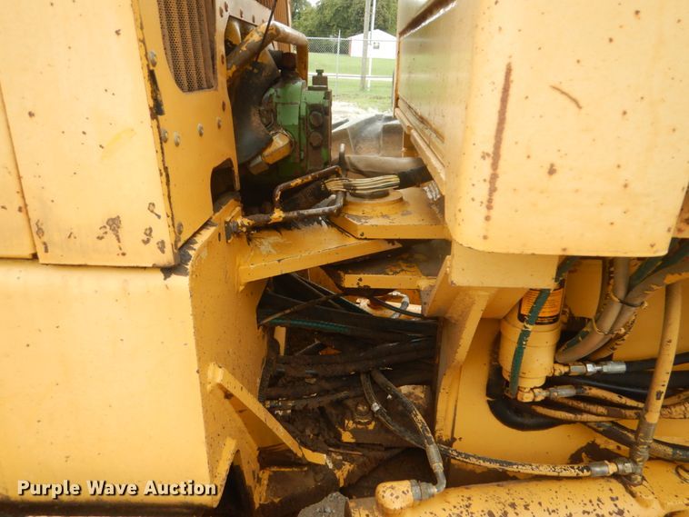 image for item DI2310 1993 John Deere 770BH motor grader