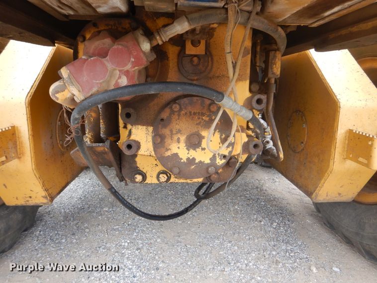 image for item DI2310 1993 John Deere 770BH motor grader