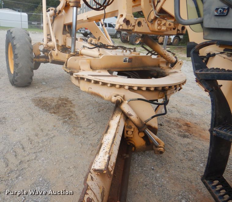 image for item DI2311 2000 Champion 720A VHP motor grader