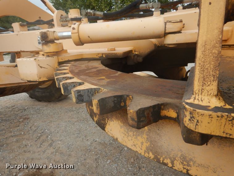 image for item DI2311 2000 Champion 720A VHP motor grader