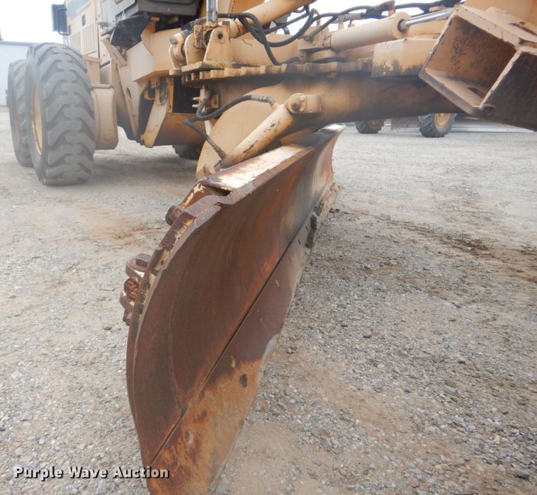 image for item DI2311 2000 Champion 720A VHP motor grader