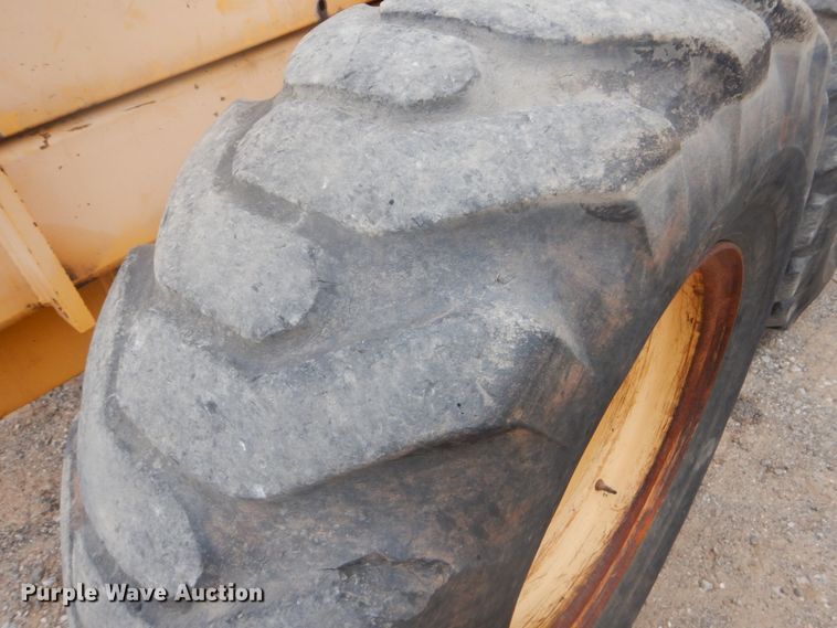 image for item DI2311 2000 Champion 720A VHP motor grader