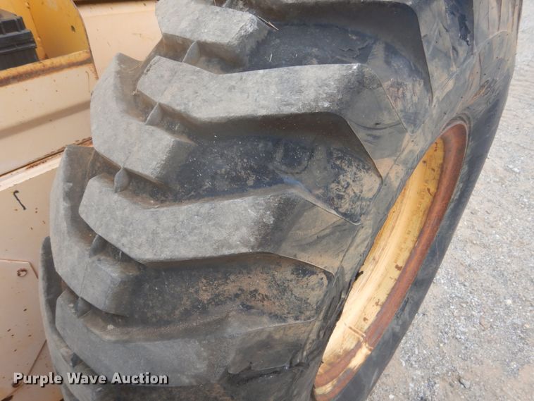 image for item DI2311 2000 Champion 720A VHP motor grader