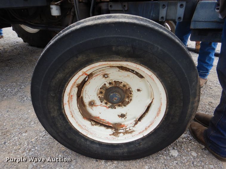 image for item DI2312 New Holland 4835 tractor