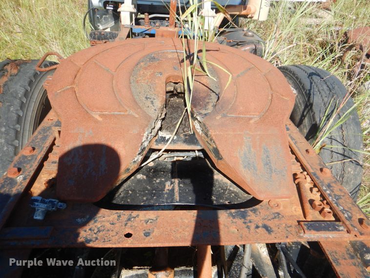 image for item DI2323 1998 Mack RD semi truck