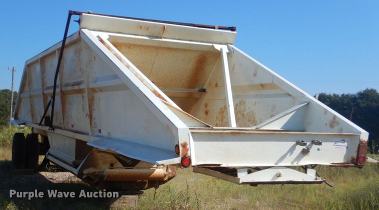 image for item DI2324 1999 Trail Blazer 5400 bottom dump trailer