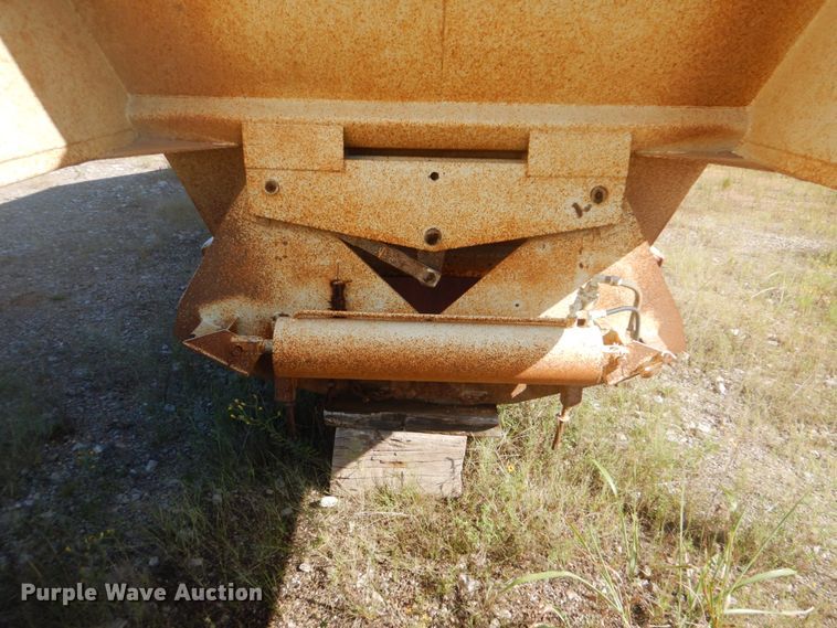 image for item DI2324 1999 Trail Blazer 5400 bottom dump trailer