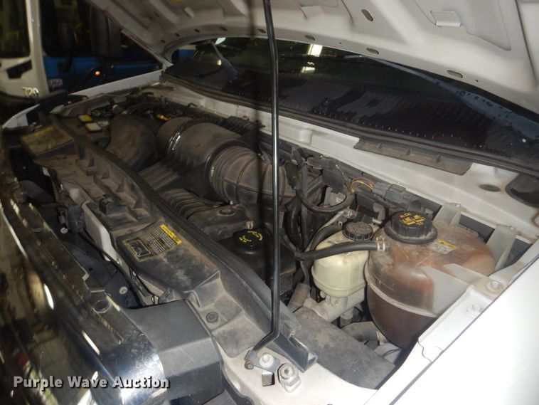 image for item DI2333 2009 Ford E450 shuttle bus