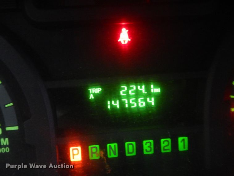 image for item DI2334 2009 Ford E450 Super Duty shuttle bus