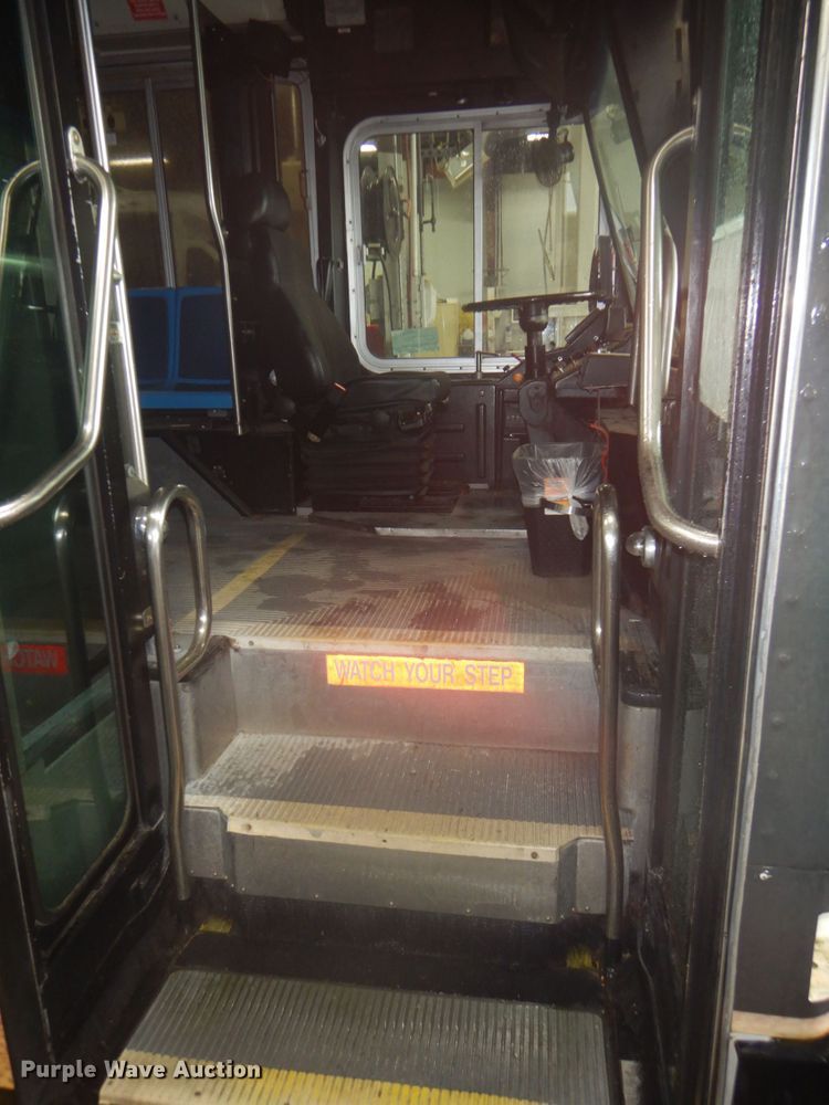 image for item DI2339 1997 Gillig C20D102N4 coach bus