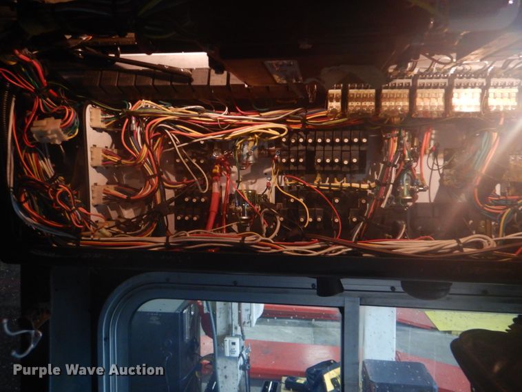 image for item DI2339 1997 Gillig C20D102N4 coach bus