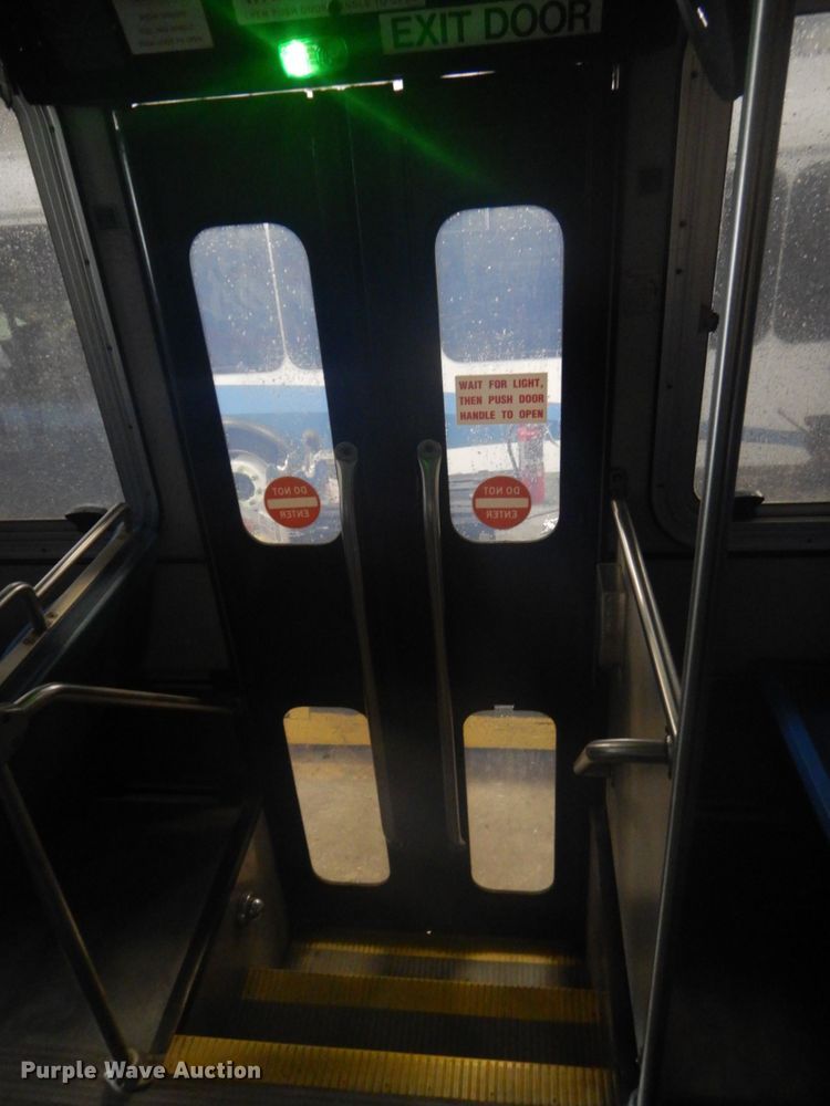 image for item DI2339 1997 Gillig C20D102N4 coach bus