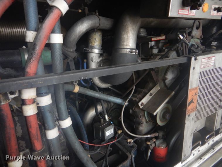 image for item DI2339 1997 Gillig C20D102N4 coach bus