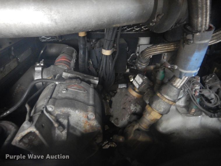 image for item DI2339 1997 Gillig C20D102N4 coach bus