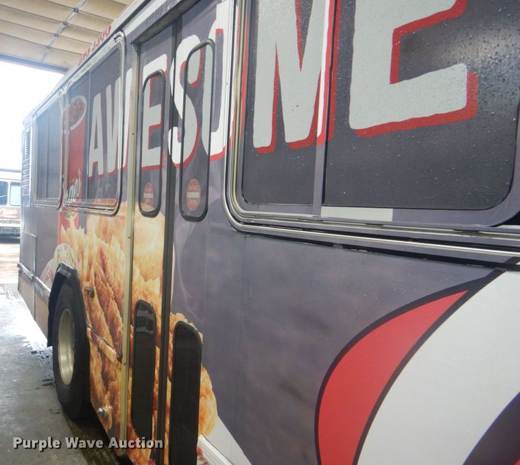 image for item DI2341 1997 Gillig C20D102N4 coach bus