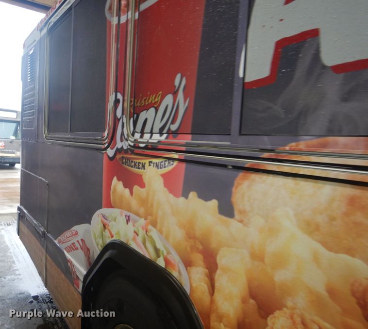 image for item DI2341 1997 Gillig C20D102N4 coach bus