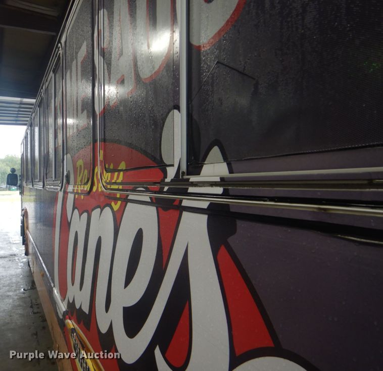 image for item DI2341 1997 Gillig C20D102N4 coach bus