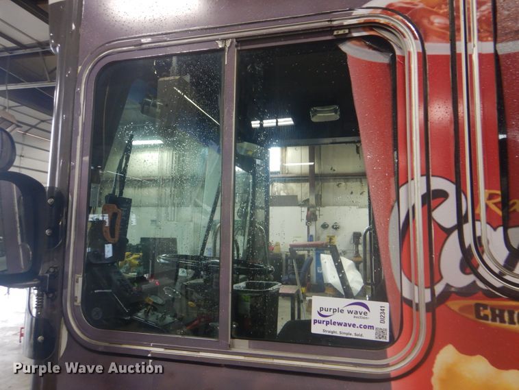 image for item DI2341 1997 Gillig C20D102N4 coach bus