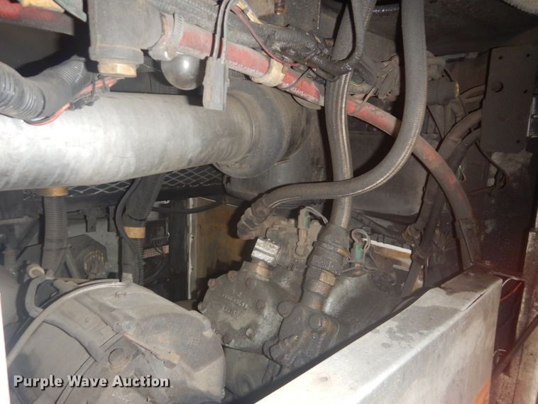 image for item DI2341 1997 Gillig C20D102N4 coach bus