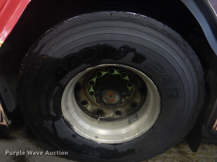 image for item DI2341 1997 Gillig C20D102N4 coach bus