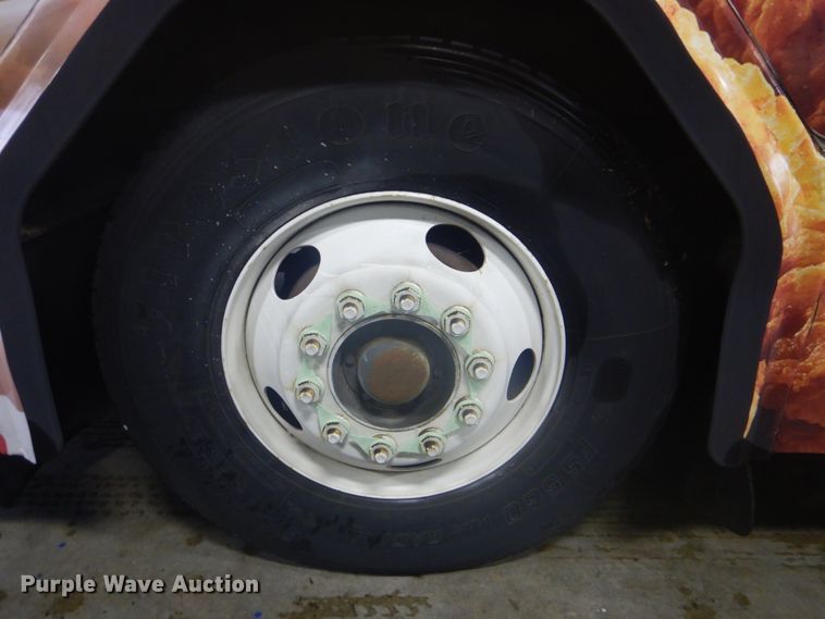 image for item DI2341 1997 Gillig C20D102N4 coach bus