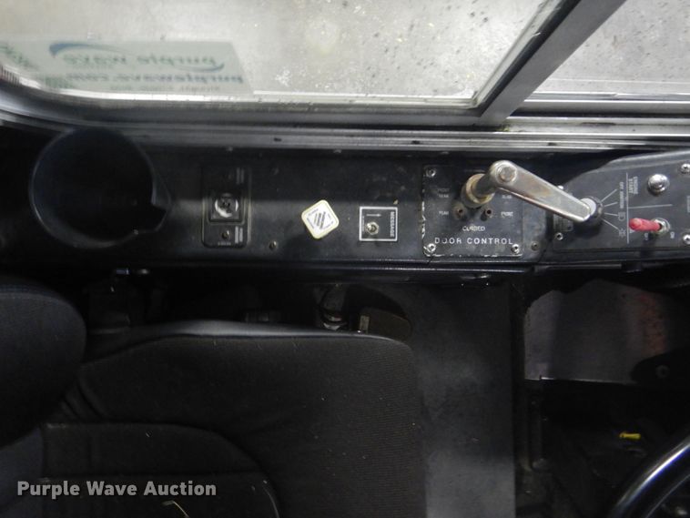 image for item DI2341 1997 Gillig C20D102N4 coach bus