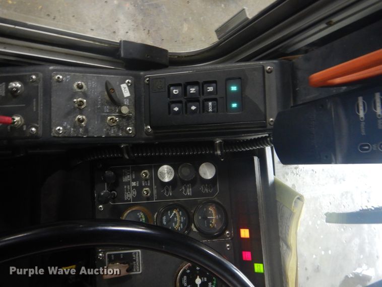 image for item DI2341 1997 Gillig C20D102N4 coach bus