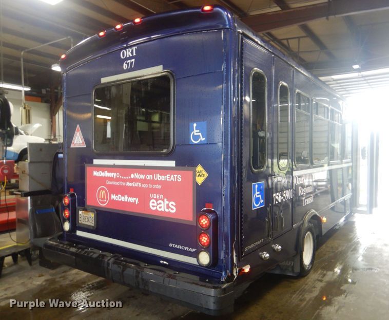 image for item DI2342 2011 Ford Econoline E450 Super Duty shuttle bus