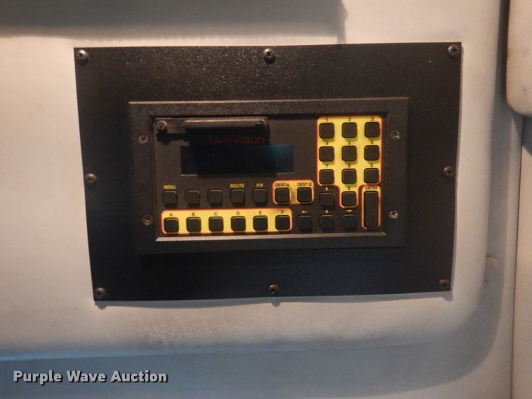 image for item DI2342 2011 Ford Econoline E450 Super Duty shuttle bus