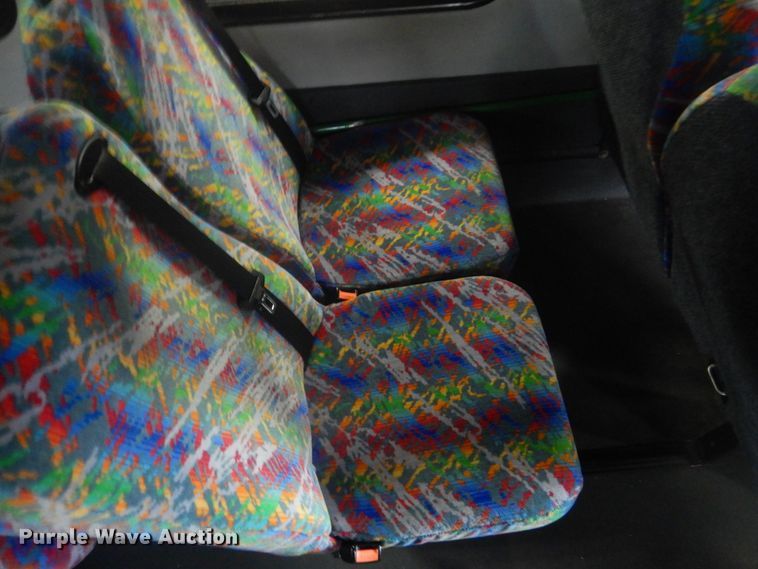 image for item DI2342 2011 Ford Econoline E450 Super Duty shuttle bus