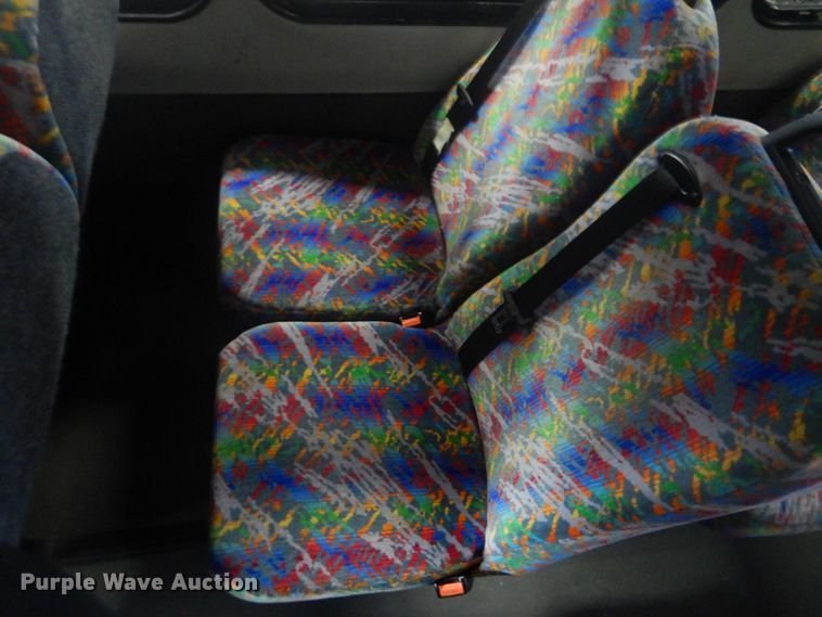 image for item DI2342 2011 Ford Econoline E450 Super Duty shuttle bus