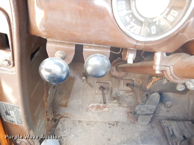 image for item DI2503 1953 GMC dump truck