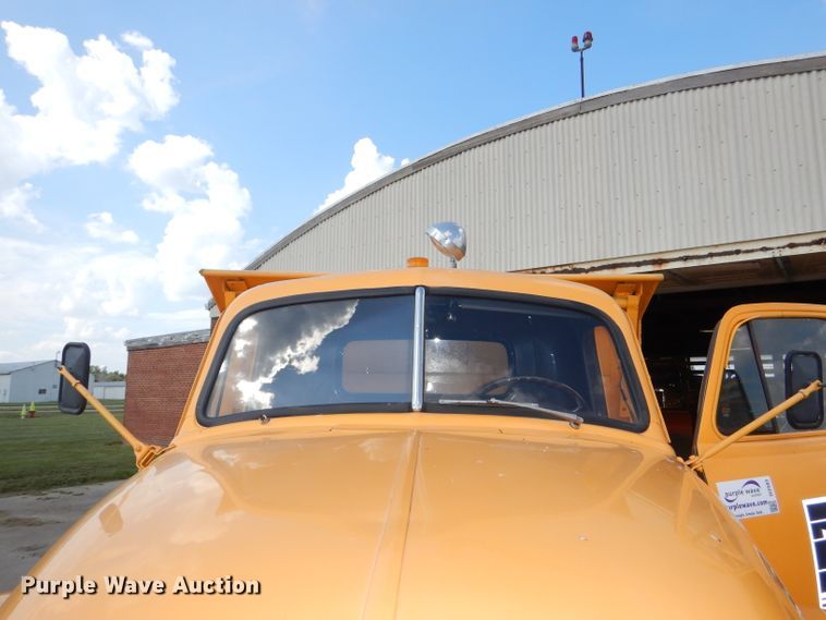 image for item DI2503 1953 GMC dump truck