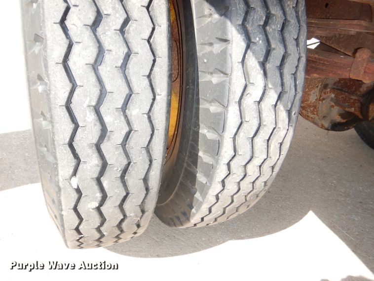 image for item DI2503 1953 GMC dump truck